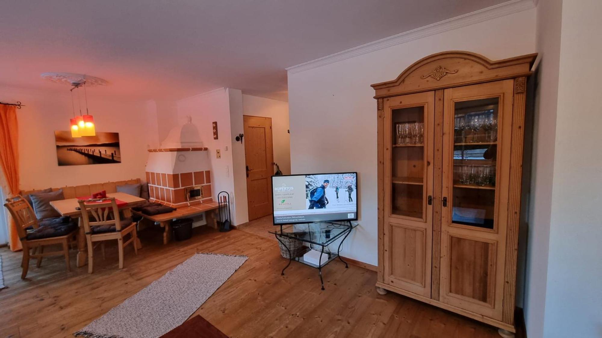 Ferienwohnung John Seymour Leogang Bagian luar foto